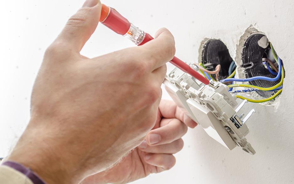 cherche électricien Magnanville